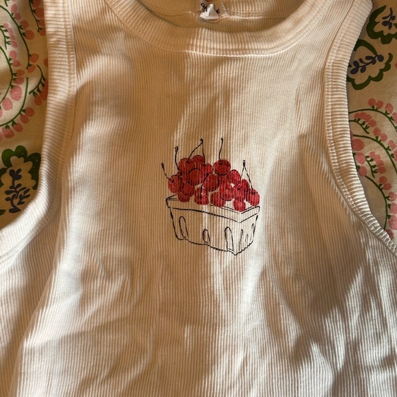 Cherry garage tank top - Picture 2 of 3